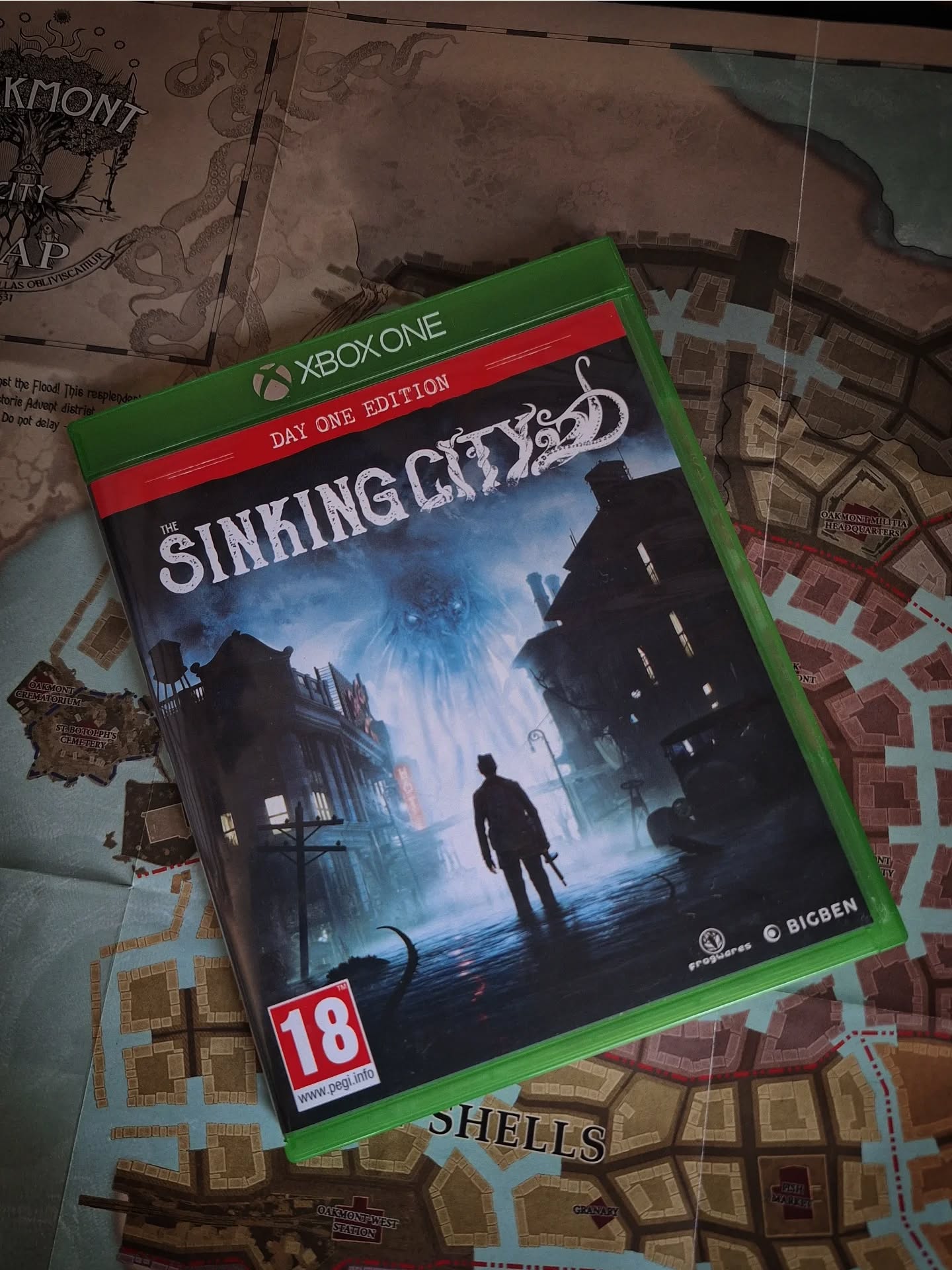 The Sinking City is an open world detective/survival horror game, set in a Lovecraft world. I love this edition that came with a map! I love maps with video games.

For #31daysinthecrypt

#games #videogames #retrogamepapa #retrogaming #retrogames #gamecollection #gamecollector #lovecraft #thesinkingcity #xbox #survivalhorror #horrorgame #cthulhu