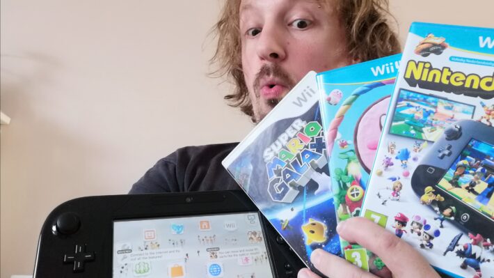 Wii U kopen promo foto met retrogamepapa
