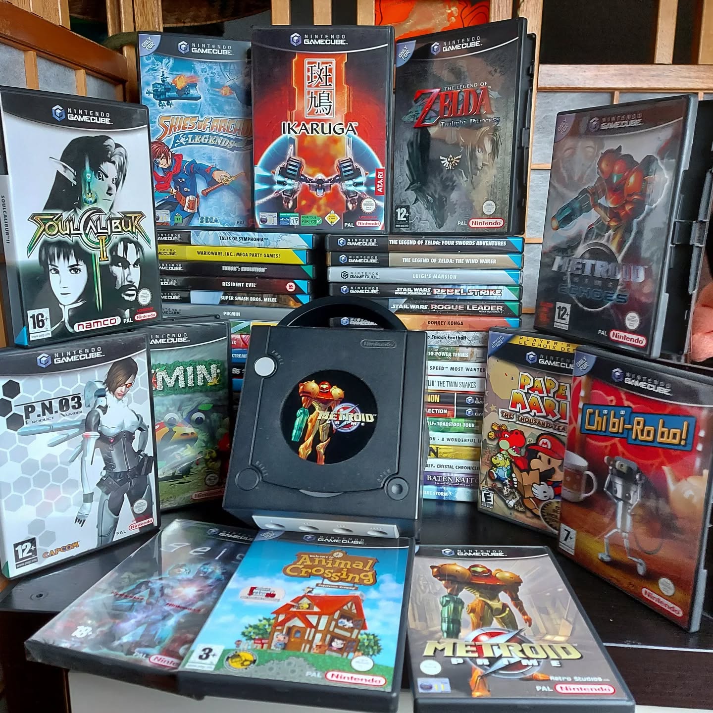 Love the Gamecube! What's your favourite game on the system?

My favourite game is Metroid Prime 2. Followed closely by Prime 1 and F-Zero GX.

#videogames #retrogaming #gamecube #metroidprime #gamecollection