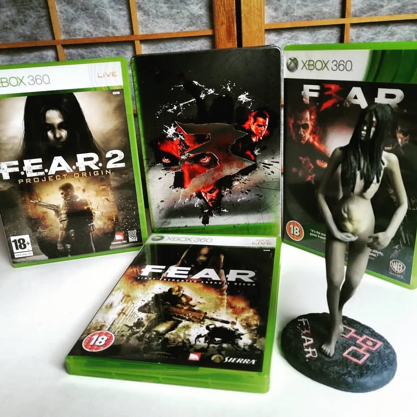 The F.E.A.R. series! I especially love the first two. I'm still bummed out that Monolith is no more. 

The third one isn't bad but the devs of that game were focused too much on fps challenges, badges, targets and high scores, which makes the game less scary and too "gamey".

For #31daysinthecrypt

#games #videogames #retrogamepapa #retrogaming #retrogames #gamecollection #gamecollector #xbox360 #fear #firstencounterassaultrecon #monolith #fps #horrorgame #horror #halloweenmonth