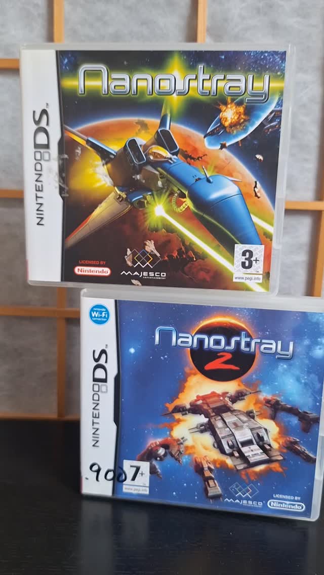 Nanostray 1 and 2. Two unique shmups for the Nintendo DS handheld. Played the first game all the way through, but haven't done this yet with the second.

#retrogaming #games #videogames