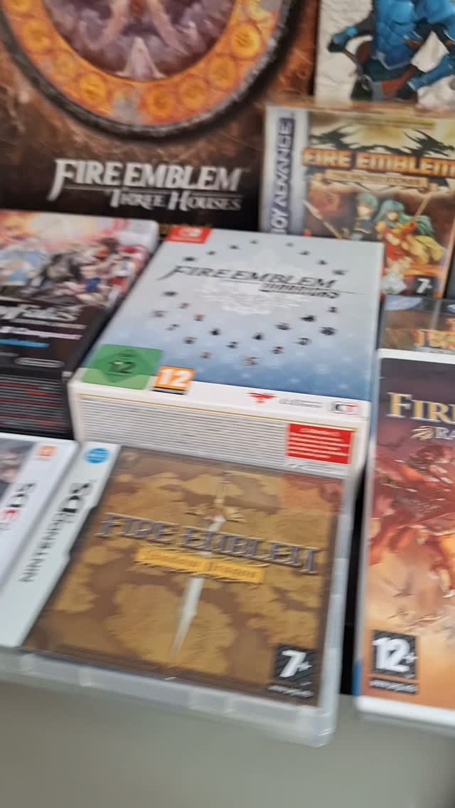 FIRE EMBLEM! All the previous titles, and the new one.

#fireemblem #retrogaming #videogames #games #nintendo